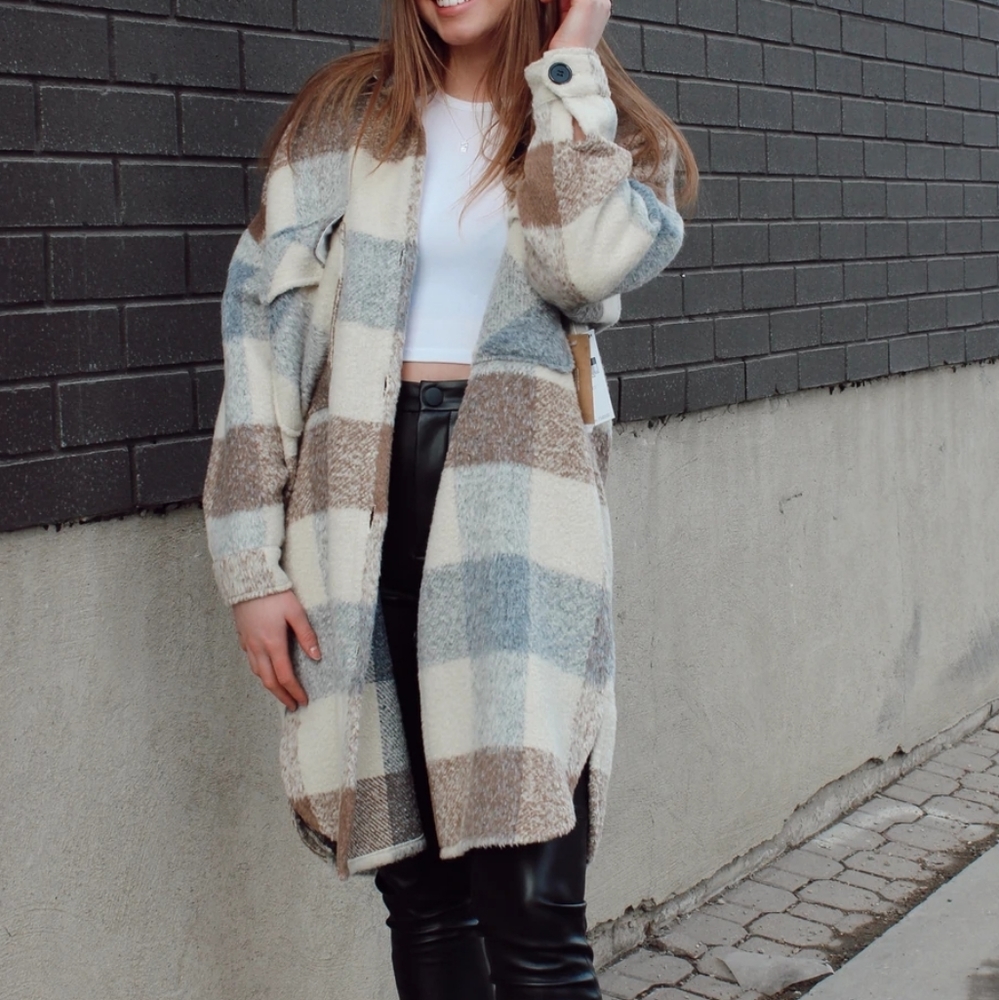 Woven plaid coat
